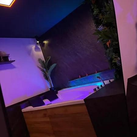 Wellnesshaus - Whirlpool, Sauna, Kueche, 24-7 Herten (North Rhine-Westphalia)